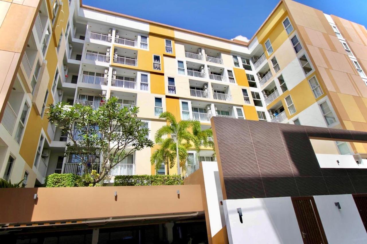 Town Sukhumvit 71 Apartment Bangkok Bagian luar foto