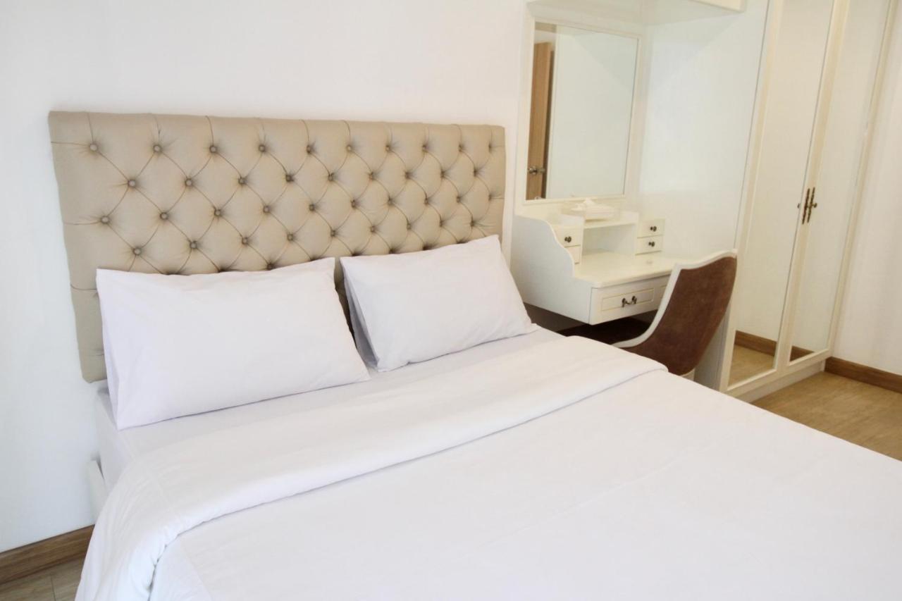 Town Sukhumvit 71 Apartment Bangkok Bagian luar foto