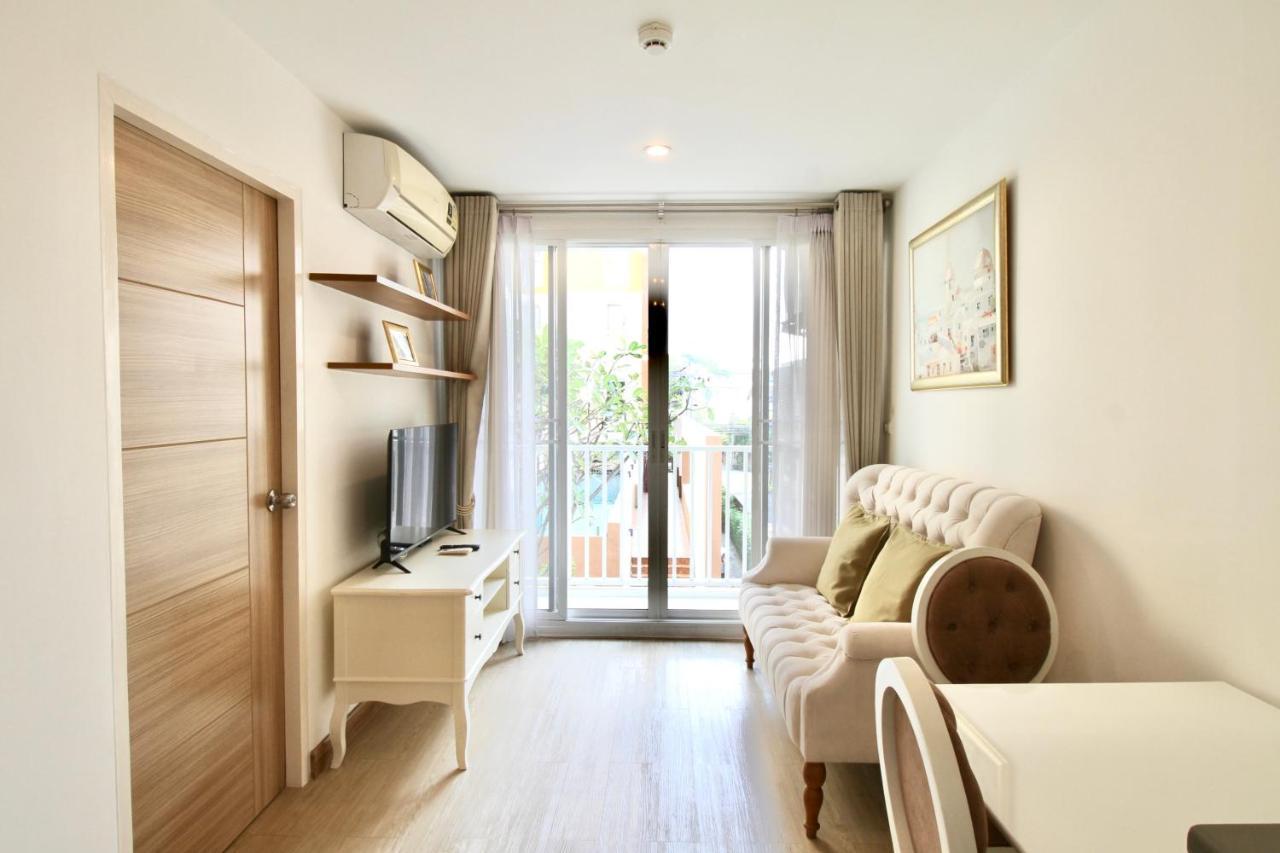 Town Sukhumvit 71 Apartment Bangkok Bagian luar foto