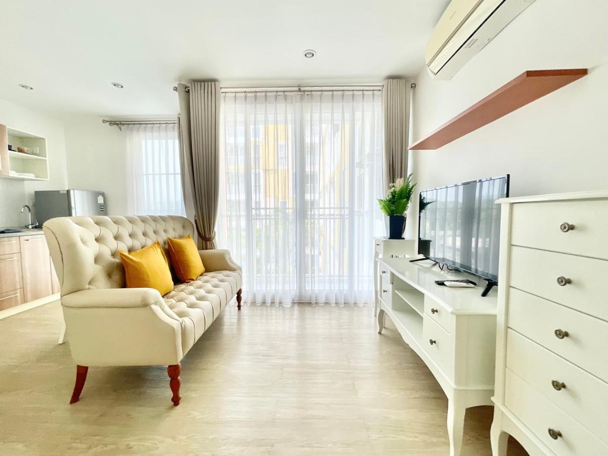 Town Sukhumvit 71 Apartment Bangkok Bagian luar foto