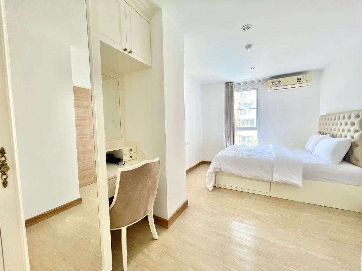 Town Sukhumvit 71 Apartment Bangkok Bagian luar foto