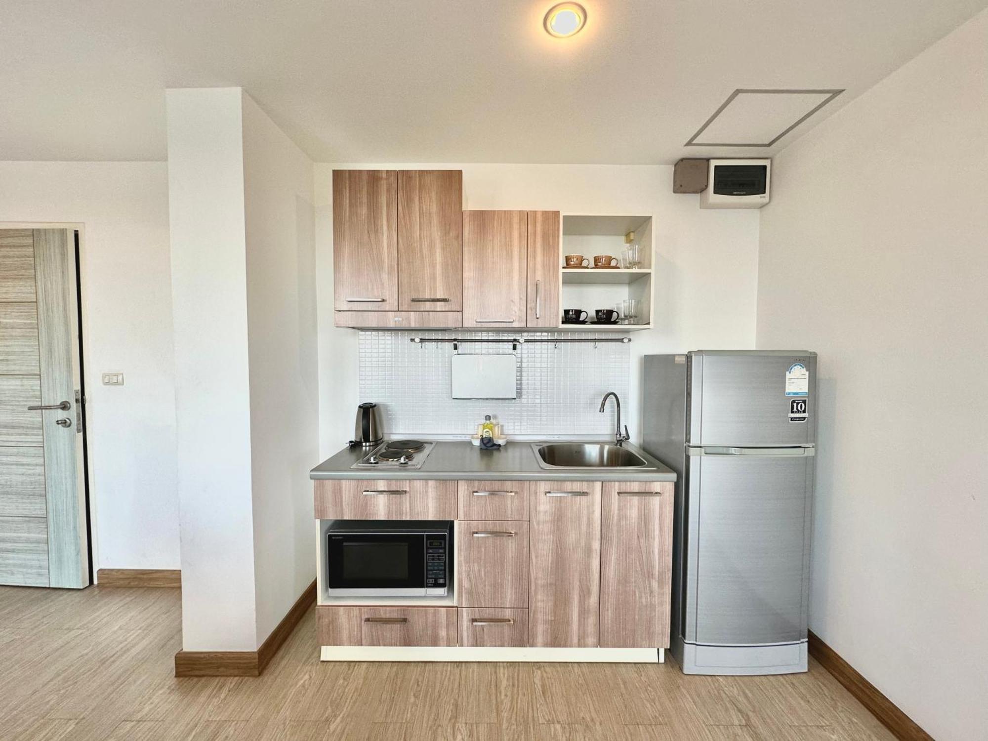 Town Sukhumvit 71 Apartment Bangkok Bagian luar foto