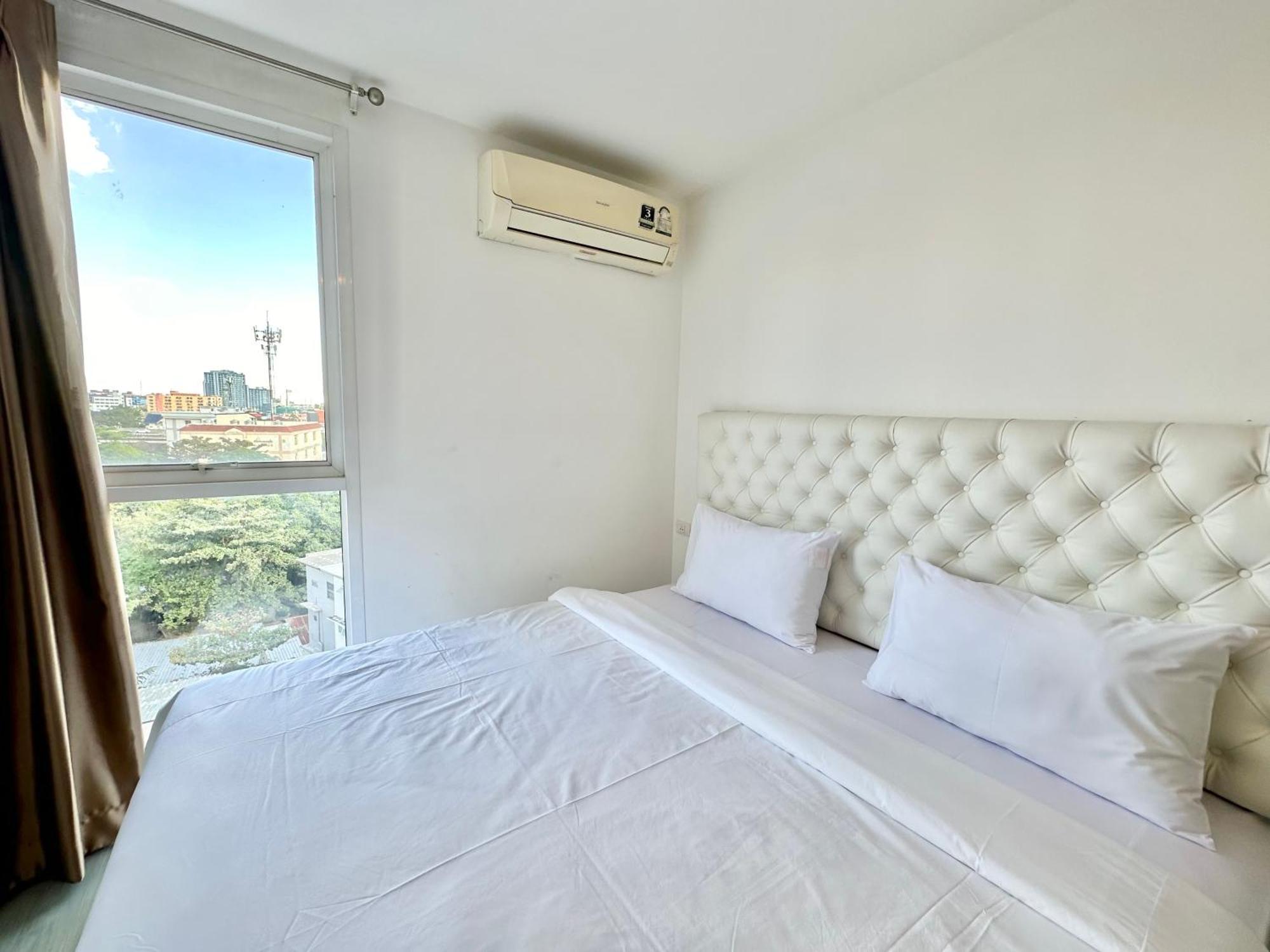 Town Sukhumvit 71 Apartment Bangkok Bagian luar foto